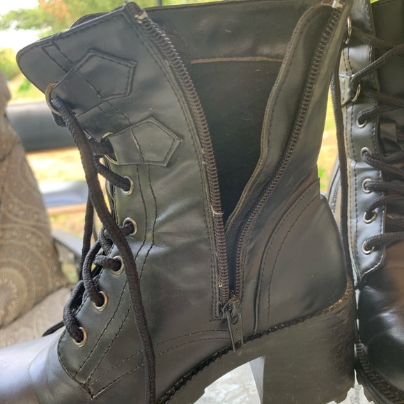 3M Thinsulate Leather Boots (MACKENZIE 3) - Picture 2 of 11